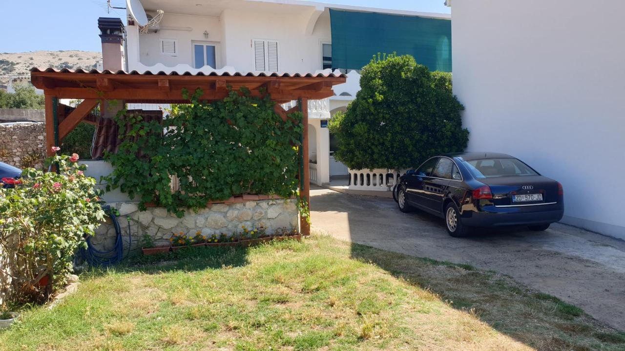 Apartments Milka Pag Паг Екстериор снимка